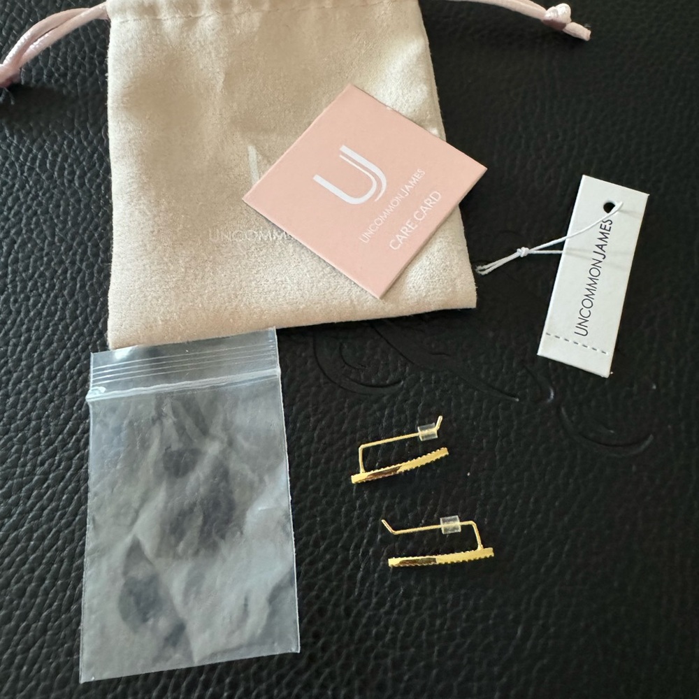 Uncommon James Killer Ear Climbers NWOT - Picture 6 of 7